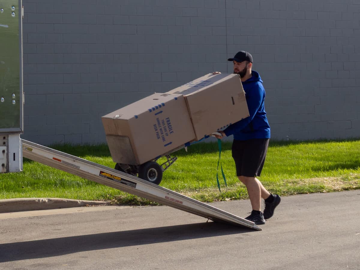 Our professional packing and unpacking service will make your move hassle-free.